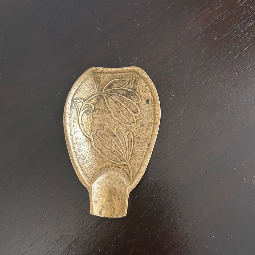 Vintage Brass Ashtray Etched Floral Leaf Design Trinket Dish Coin Holder 4” Boho